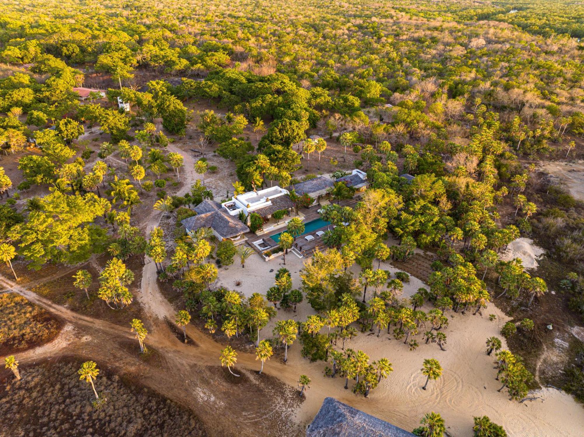 Villa Paz - La Villa Group Camocim Exterior photo