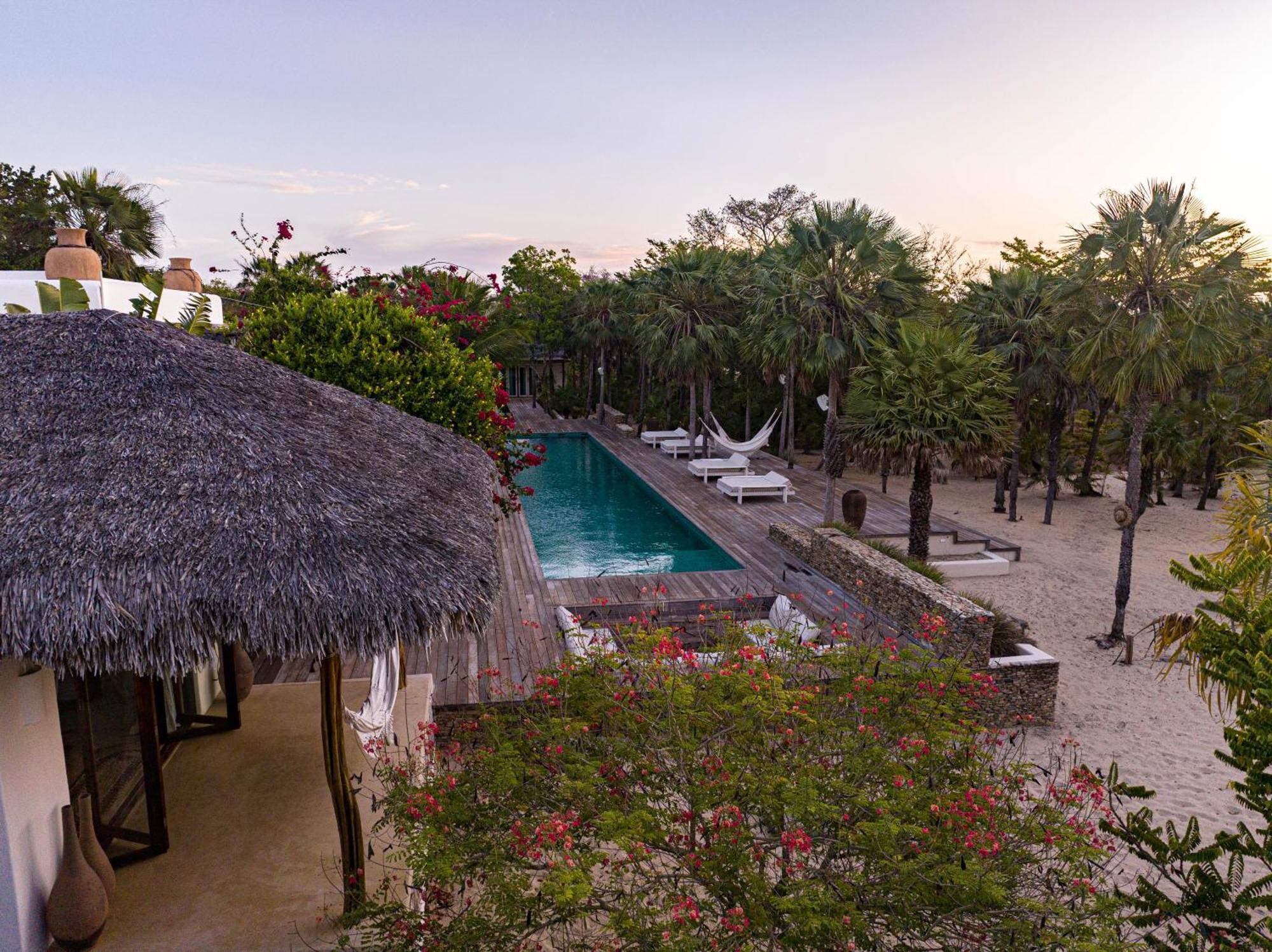 Villa Paz - La Villa Group Camocim Exterior photo