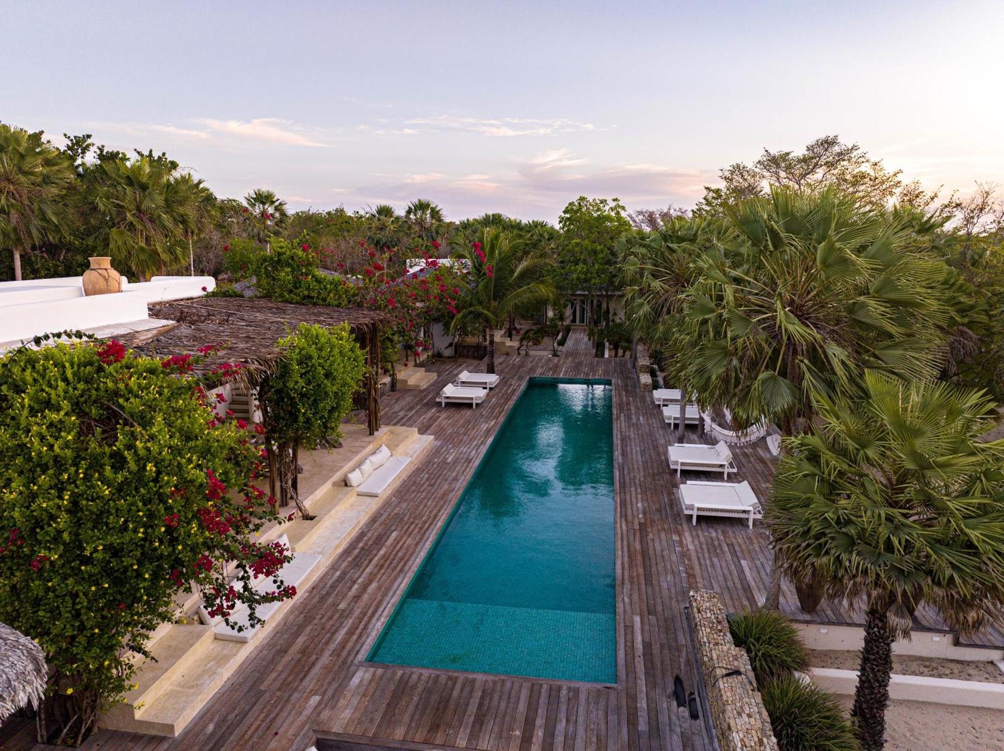 Villa Paz - La Villa Group Camocim Exterior photo